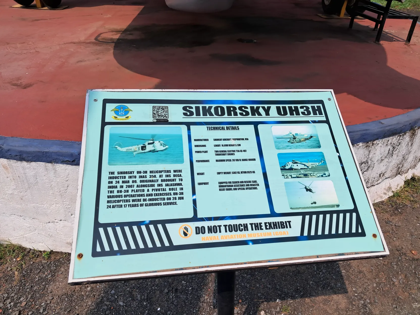 The UH-3H information board